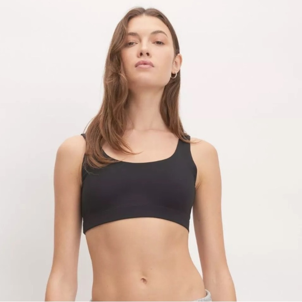 Everlane Womens The Perform Bra Sports Bra Logo Stretch Black S